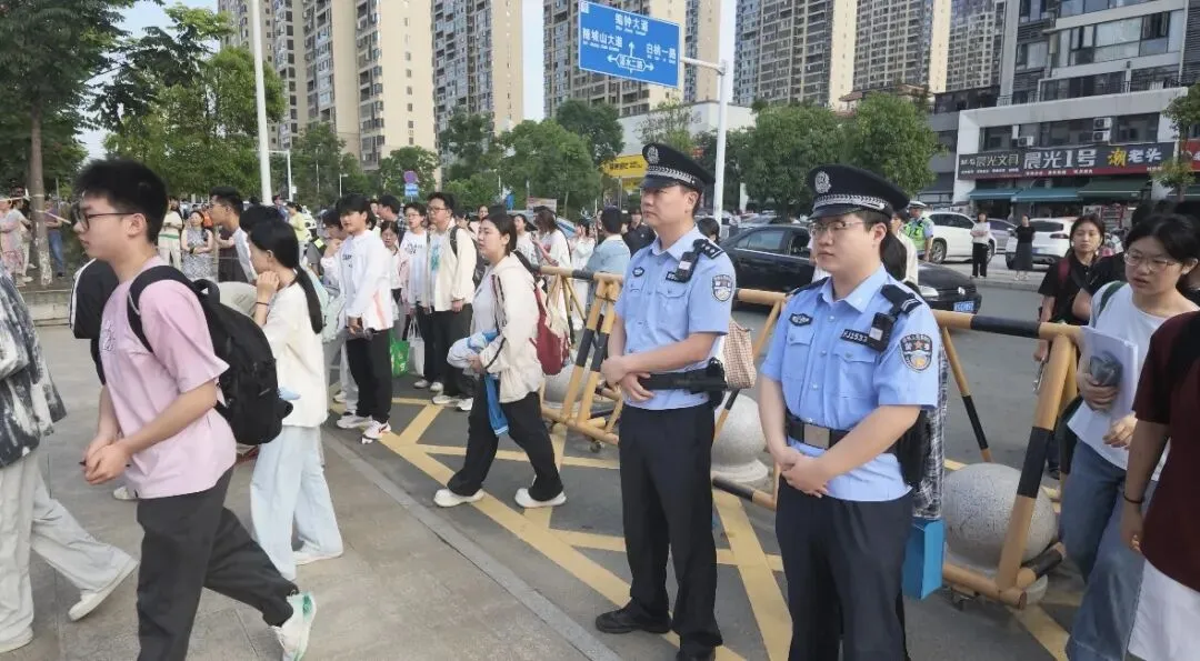 随州中考,今日开考!-第11张图片-四季读书网 随州中考,今日开考!-第11张图片-四季读书网