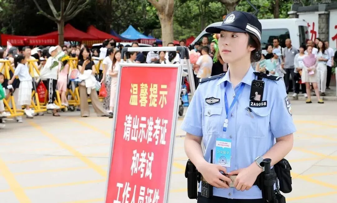 中考首日,山西公安与37万考生同赴考-第9张图片-四季读书网