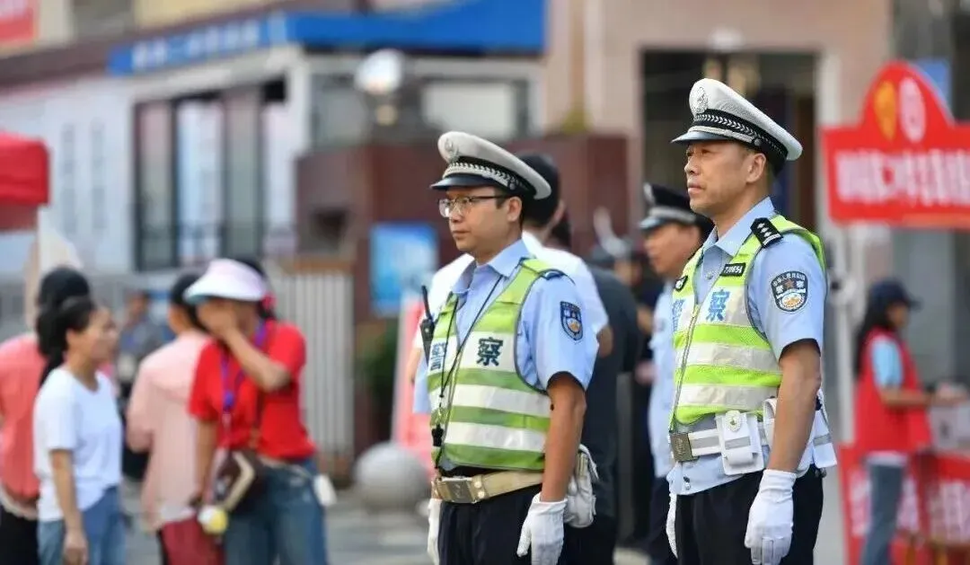 少年,加油!2026年中考开考-第4张图片-四季读书网 少年,加油!2026年中考开考-第4张图片-四季读书网