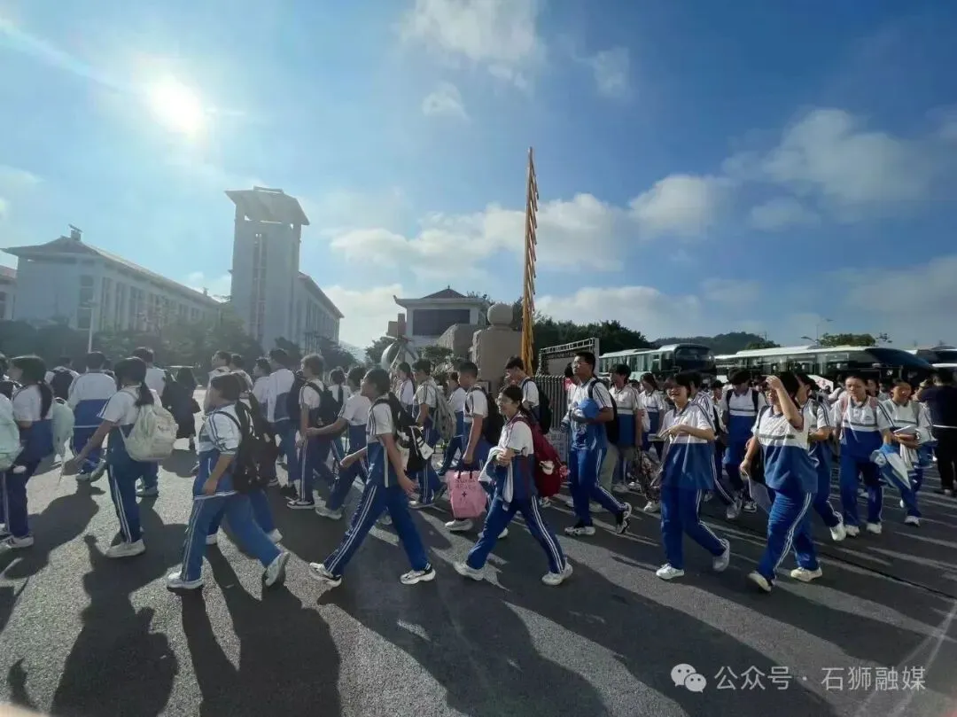 中考加油!石狮学子执笔书写青春答卷-第1张图片-四季读书网 中考加油!石狮学子执笔书写青春答卷-第1张图片-四季读书网