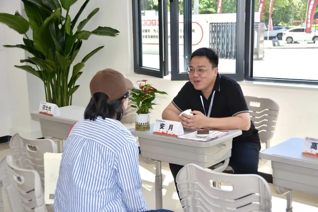 中考开始,择校正当时|燕园高中校园开放日持续预约中,逐梦新征程-第33张图片-四季读书网 中考开始,择校正当时|燕园高中校园开放日持续预约中,逐梦新征程-第33张图片-四季读书网