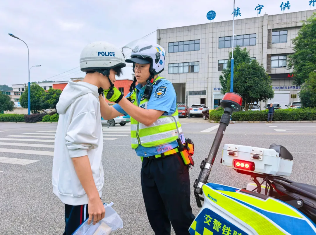 多部门同心聚力 暖心护航2026中考-第14张图片-四季读书网 多部门同心聚力 暖心护航2026中考-第14张图片-四季读书网