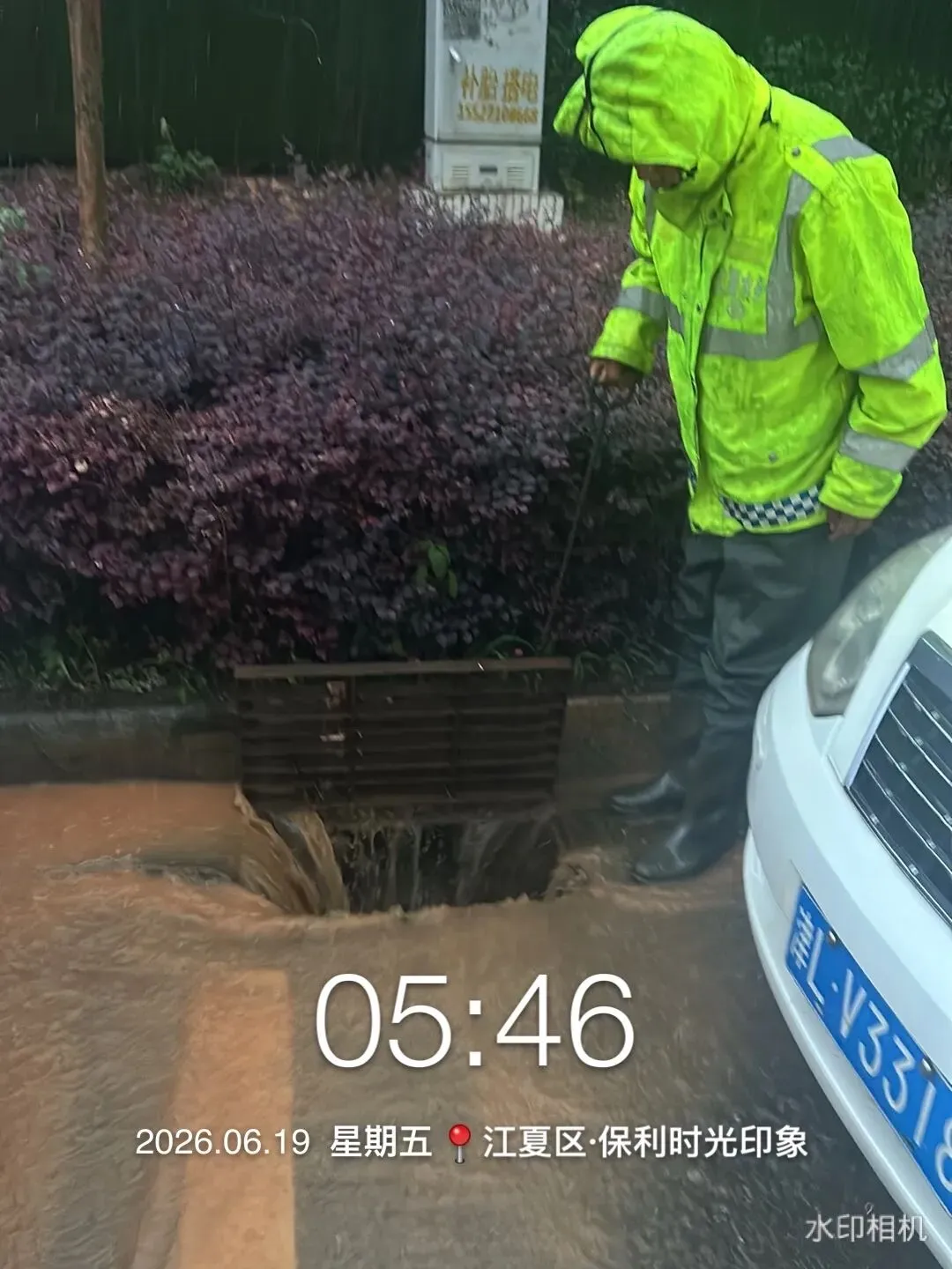 护航中考!江夏在行动,许多人彻夜未眠...-第4张图片-四季读书网 护航中考!江夏在行动,许多人彻夜未眠...-第4张图片-四季读书网
