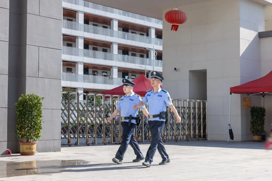 【莲警为民】全力以“护”,连城公安护航中考进行时......-第7张图片-四季读书网