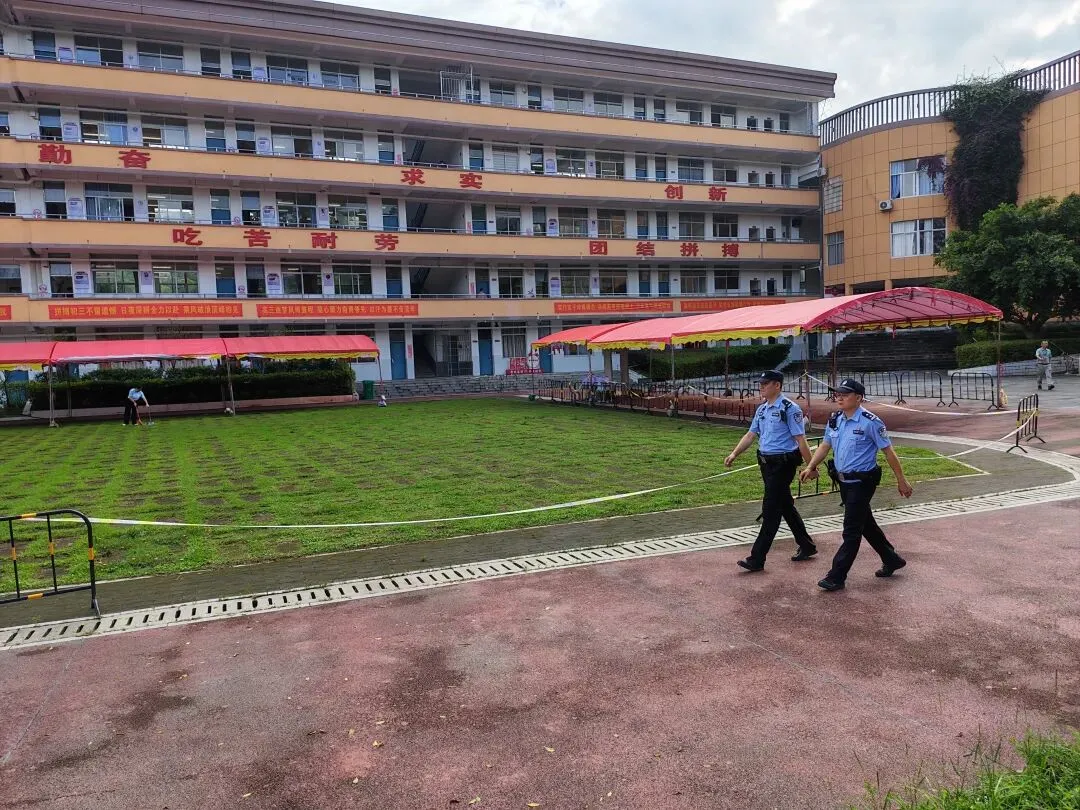 【莲警为民】全力以“护”,连城公安护航中考进行时......-第8张图片-四季读书网