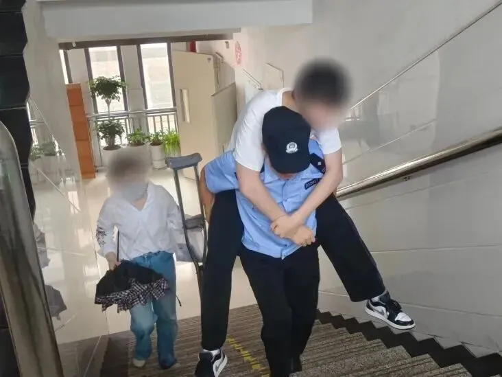 中考收官|感谢有您,温暖护航!-第5张图片-四季读书网 中考收官|感谢有您,温暖护航!-第5张图片-四季读书网