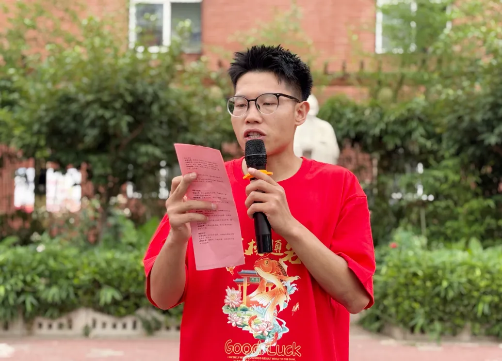 【中考启航】祝学子们今朝折桂,来日乘风,旗开得胜,所愿皆成!-第23张图片-四季读书网 【中考启航】祝学子们今朝折桂,来日乘风,旗开得胜,所愿皆成!-第23张图片-四季读书网