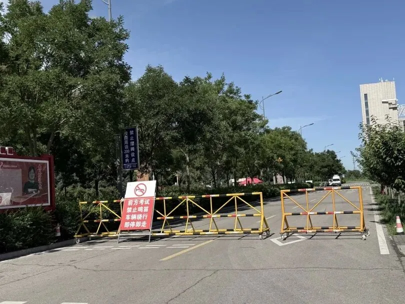 直击中考首日!加油,迁安少年!-第6张图片-四季读书网 直击中考首日!加油,迁安少年!-第6张图片-四季读书网