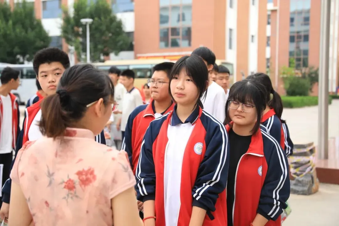 暖心护航 逐梦中考|宏达东方祝初三学子金榜题名-第46张图片-四季读书网 暖心护航 逐梦中考|宏达东方祝初三学子金榜题名-第46张图片-四季读书网