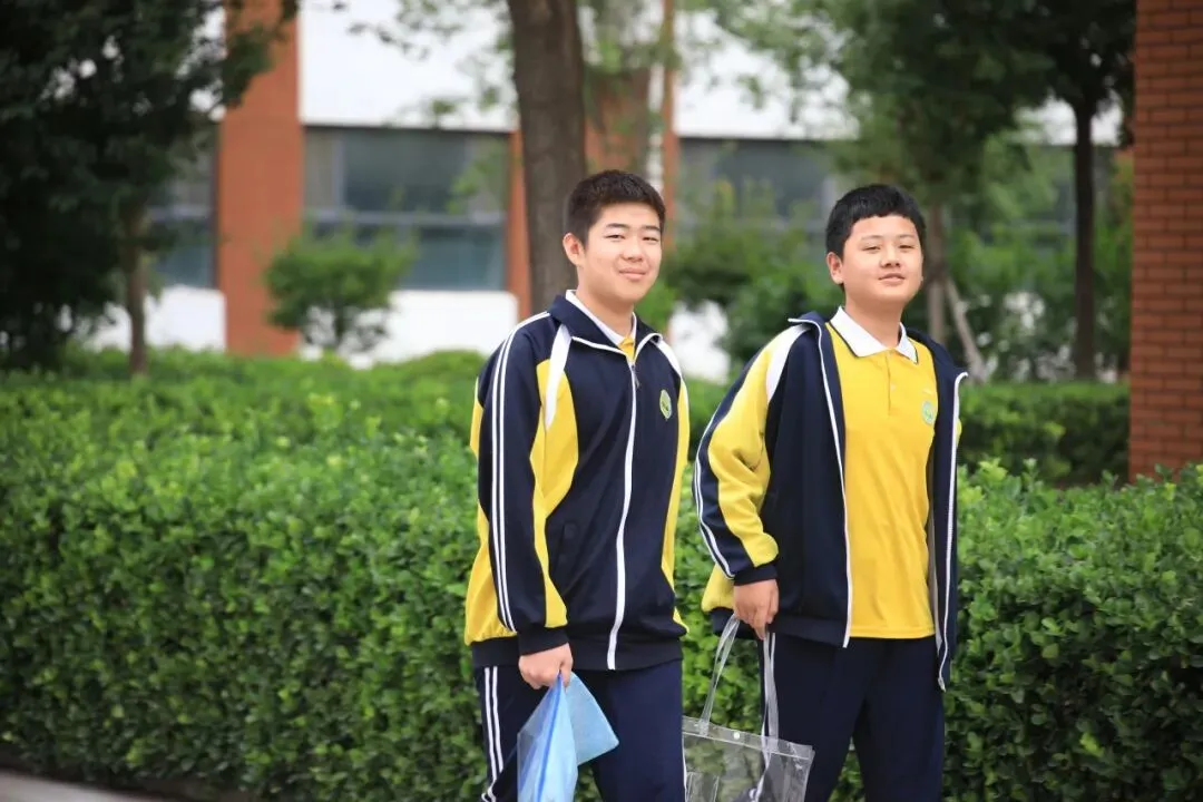 暖心护航 逐梦中考|宏达东方祝初三学子金榜题名-第61张图片-四季读书网 暖心护航 逐梦中考|宏达东方祝初三学子金榜题名-第61张图片-四季读书网