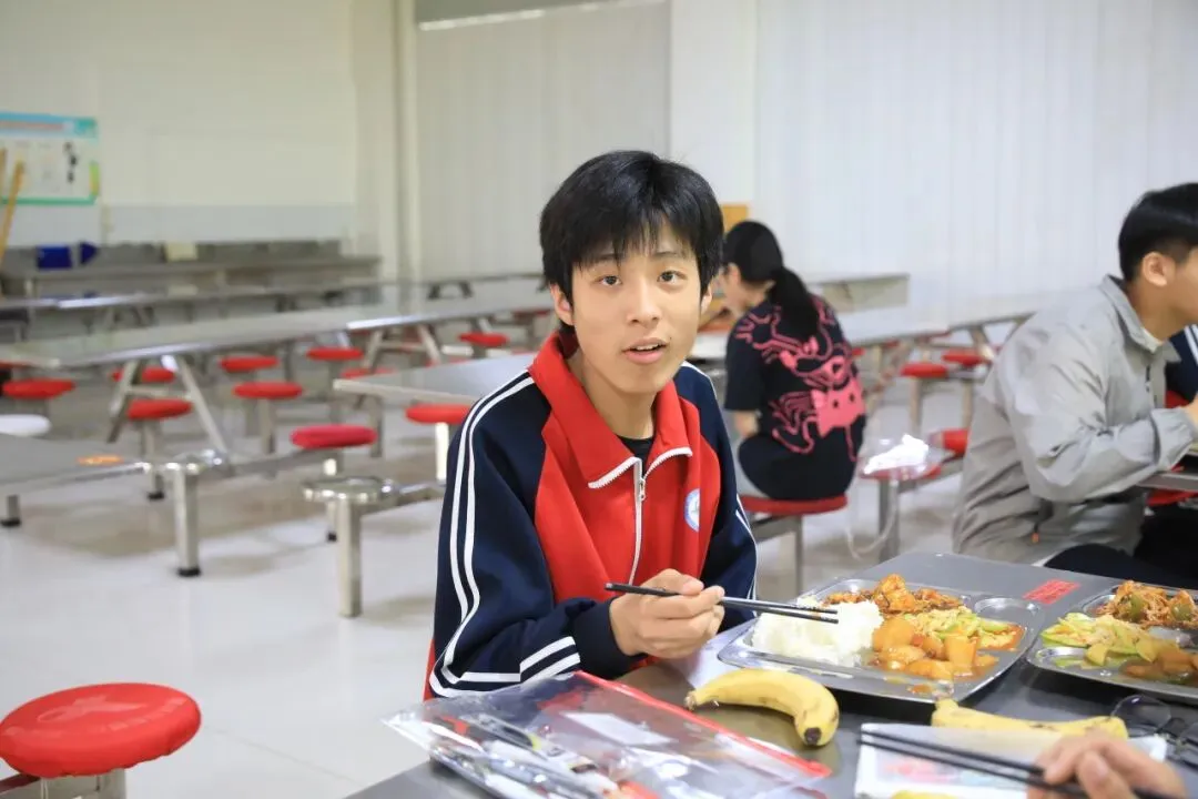 暖心护航 逐梦中考|宏达东方祝初三学子金榜题名-第89张图片-四季读书网 暖心护航 逐梦中考|宏达东方祝初三学子金榜题名-第89张图片-四季读书网