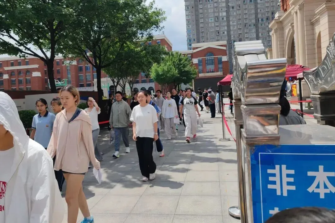 山西37.22万名考生参加中考-第2张图片-四季读书网