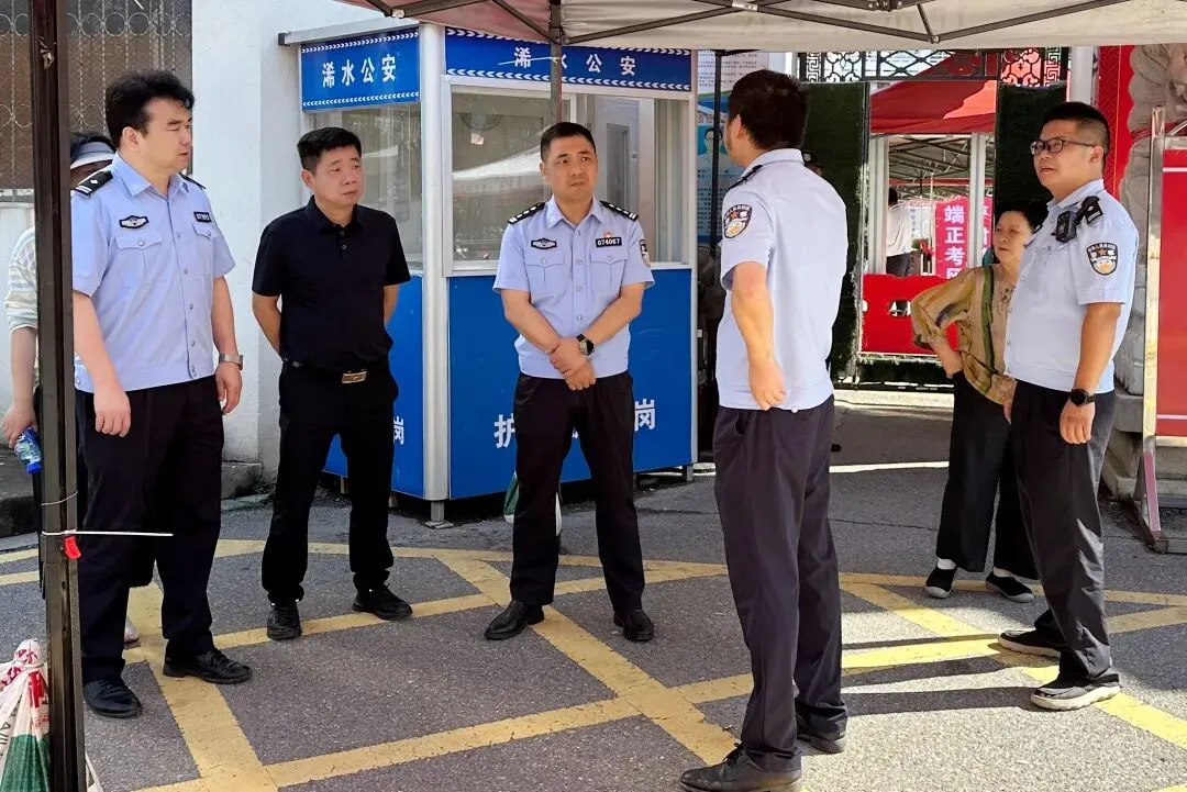 暖心护航!浠水公安全力守护中考学子逐梦路-第7张图片-四季读书网