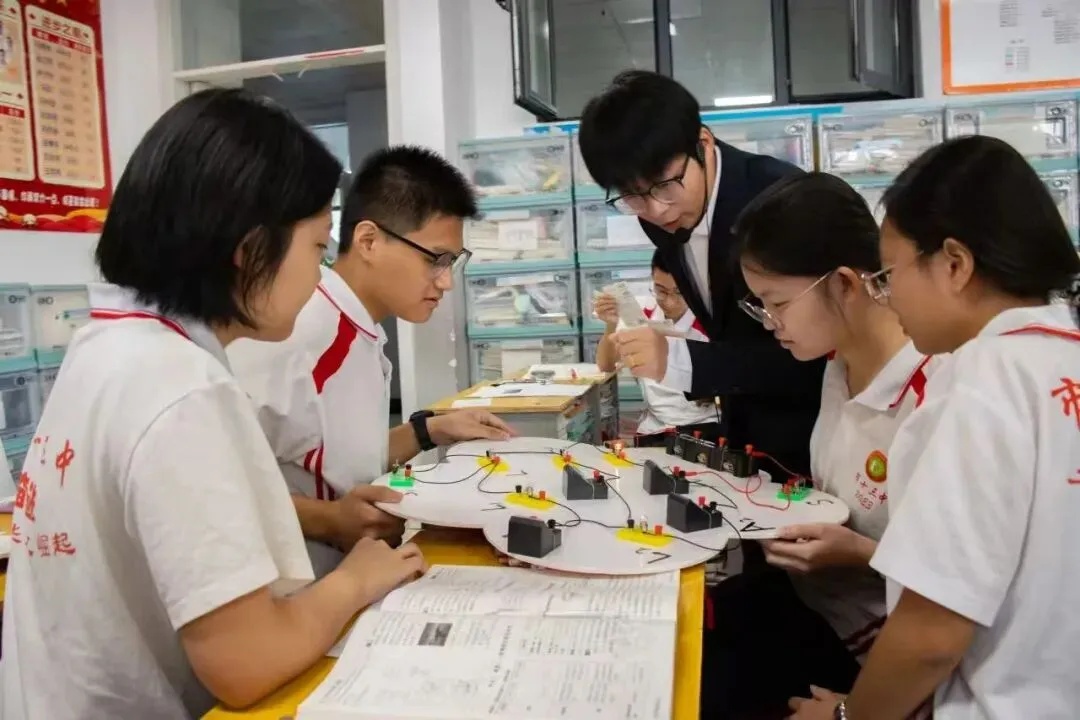 中考加油 我们这里等你!-第50张图片-四季读书网 中考加油 我们这里等你!-第50张图片-四季读书网
