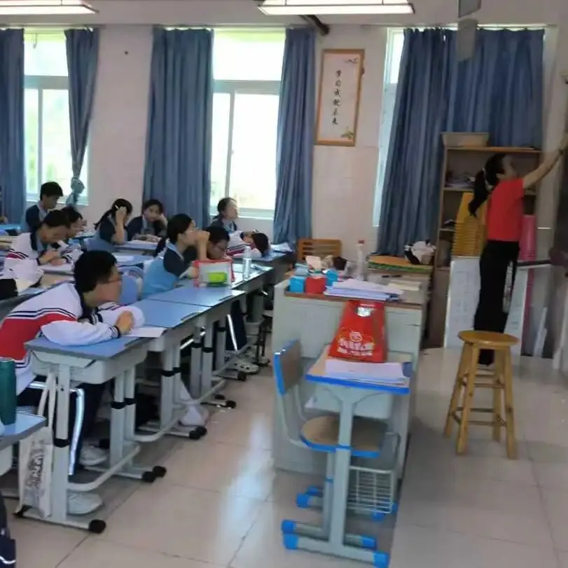 中考·温暖集体 | 凝心启程·从容赴考·少年正式出征-第31张图片-四季读书网