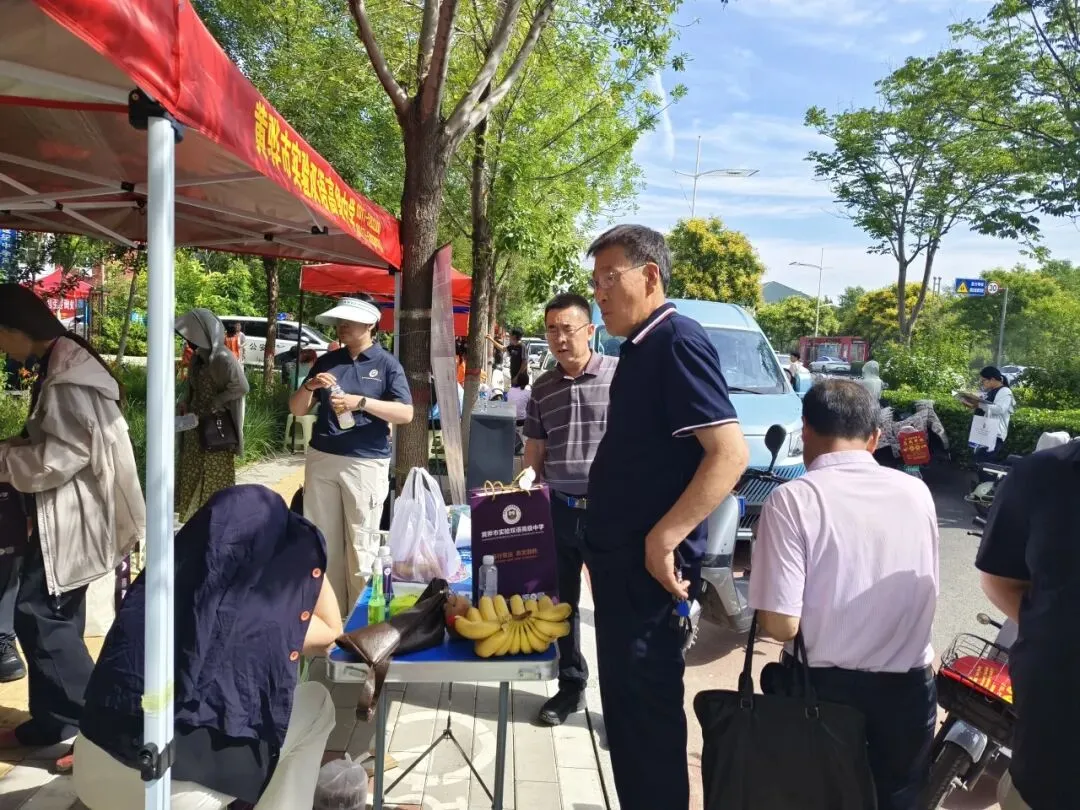 盛夏送清凉,双语助中考|黄骅实验双语暖心护航考生-第28张图片-四季读书网