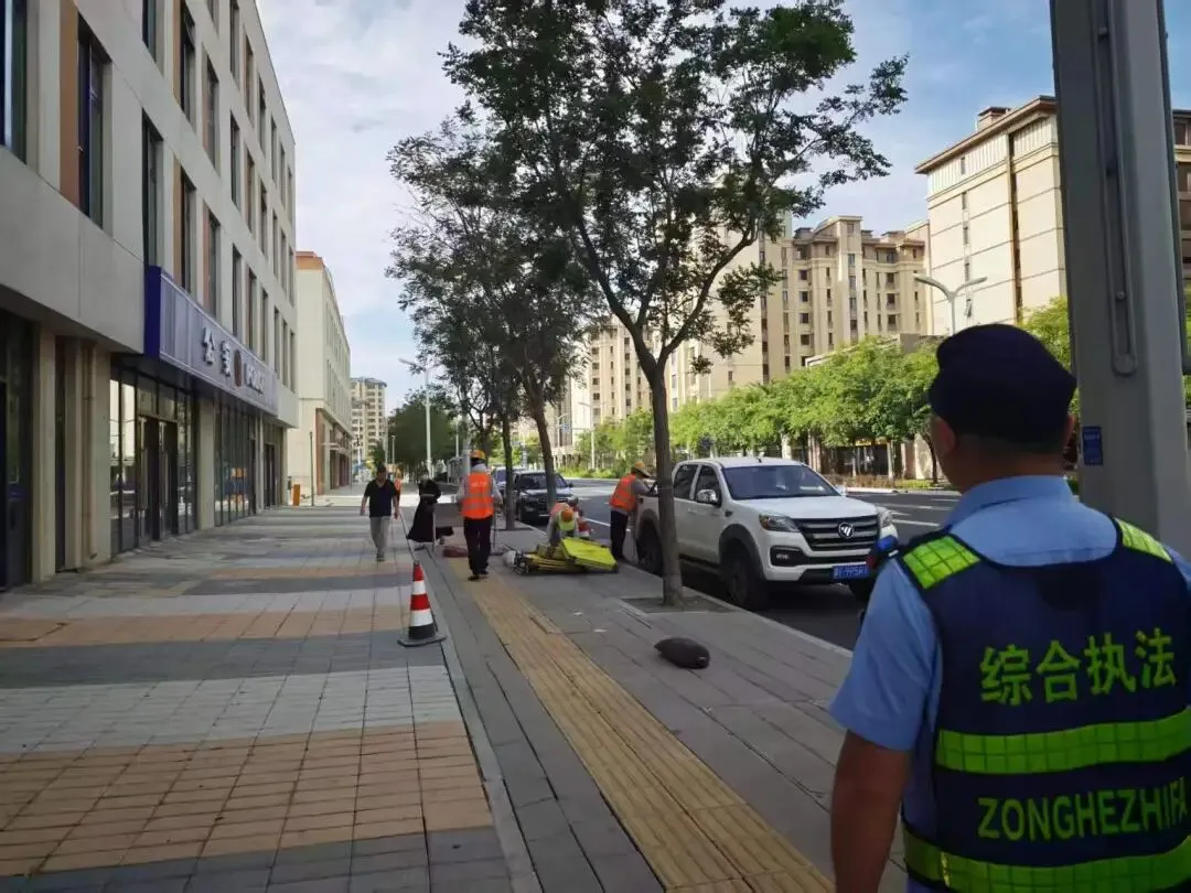 建设文明城市 当好文明市民 | 护航中考,容西在行动!-第8张图片-四季读书网 建设文明城市 当好文明市民 | 护航中考,容西在行动!-第8张图片-四季读书网