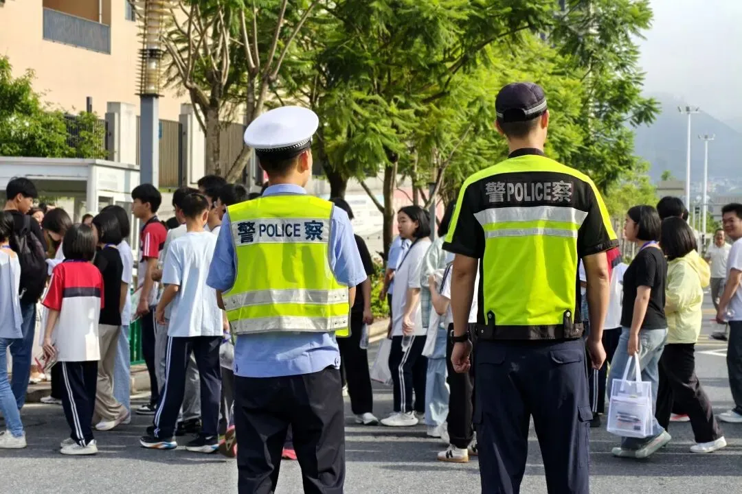 中考首日,南平公安让您安心放心充满信心!-第4张图片-四季读书网