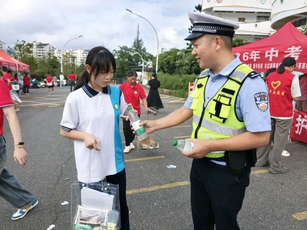 中考首日,南平公安让您安心放心充满信心!-第16张图片-四季读书网