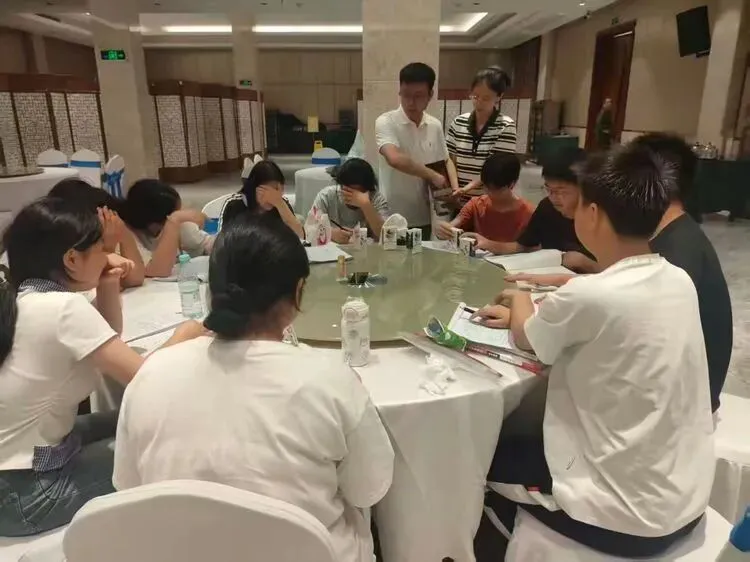 多方暖心护航,助力学子圆梦中考—— 浦城县仙阳中学中考学子平安赴考,各级领导慰问暖心鼓劲-第15张图片-四季读书网