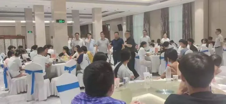 多方暖心护航,助力学子圆梦中考—— 浦城县仙阳中学中考学子平安赴考,各级领导慰问暖心鼓劲-第23张图片-四季读书网