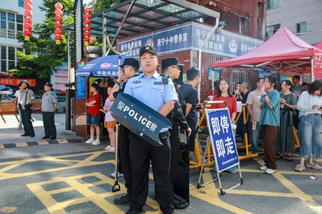 端午遇中考,周宁公安全力以“护” 助你一举高“粽”!-第15张图片-四季读书网
