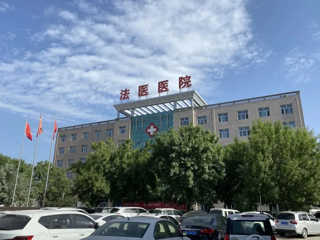 白衣护考,逐梦无忧|任丘法医医院为中考学子健康保驾护航-第3张图片-四季读书网 白衣护考,逐梦无忧|任丘法医医院为中考学子健康保驾护航-第3张图片-四季读书网