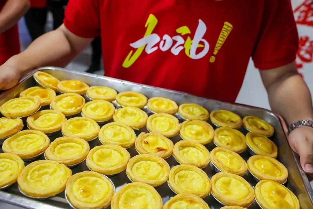 卓越 | 中考加油站—领导扫楼送祝福,蛋挞香甜助征程!-第11张图片-四季读书网 卓越 | 中考加油站—领导扫楼送祝福,蛋挞香甜助征程!-第11张图片-四季读书网