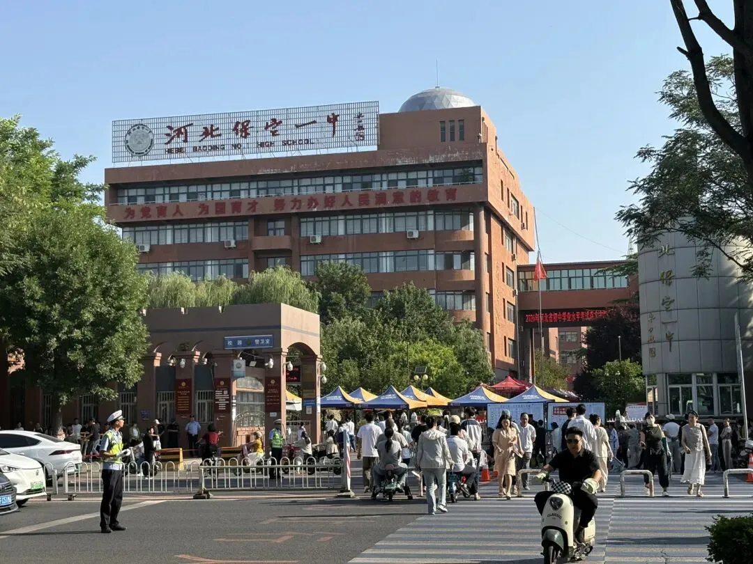 中考数学有点难-第1张图片-四季读书网 中考数学有点难-第1张图片-四季读书网