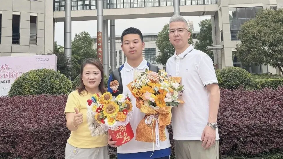 中考落幕 青春启新 || 龙实少年 自有万丈风华-第62张图片-四季读书网 中考落幕 青春启新 || 龙实少年 自有万丈风华-第62张图片-四季读书网