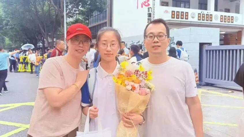 中考落幕 青春启新 || 龙实少年 自有万丈风华-第63张图片-四季读书网 中考落幕 青春启新 || 龙实少年 自有万丈风华-第63张图片-四季读书网