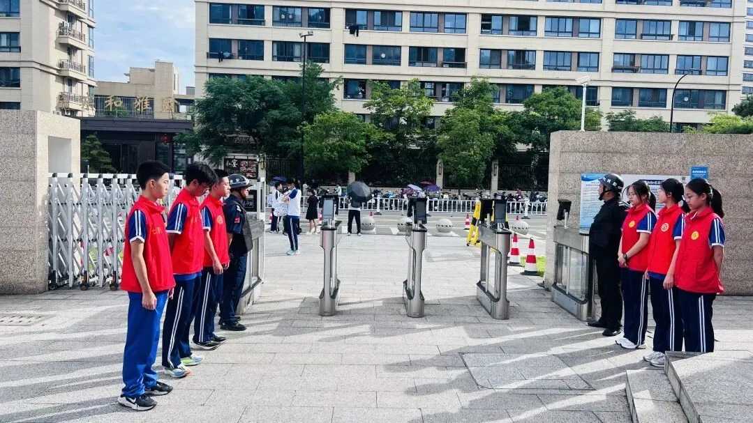 中考落幕 青春启新 || 龙实少年 自有万丈风华-第116张图片-四季读书网 中考落幕 青春启新 || 龙实少年 自有万丈风华-第116张图片-四季读书网