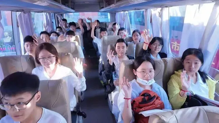 忻州人才中学全力服务考生 保障中考-第9张图片-四季读书网