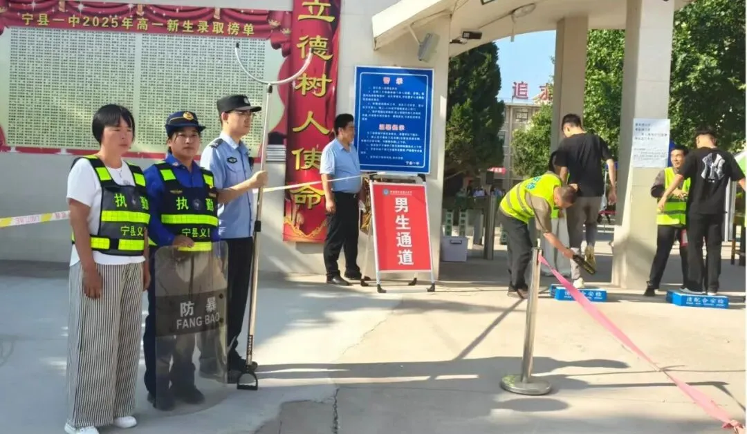 义警挺身护中考 温情值守筑平安——早胜义警中队圆满完成中考安保任务-第3张图片-四季读书网