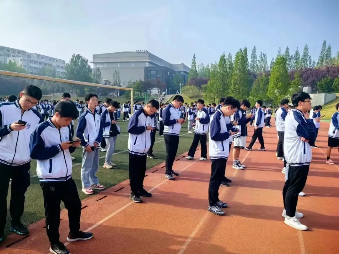 晨光微熹,勤能补拙丨我院顺利举行期中模拟考试-第2张图片-四季读书网 晨光微熹,勤能补拙丨我院顺利举行期中模拟考试-第2张图片-四季读书网