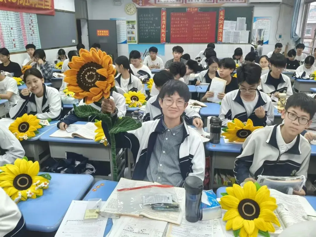 九年磨剑,今朝试锋——商丘市博雅学校中考壮行会暖心启幕,为学子逐梦护航-第51张图片-四季读书网