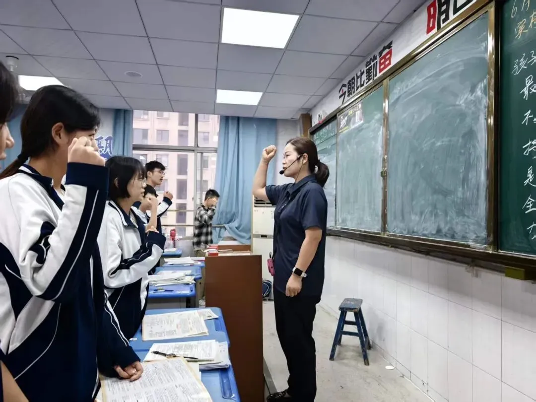 九年磨剑,今朝试锋——商丘市博雅学校中考壮行会暖心启幕,为学子逐梦护航-第58张图片-四季读书网