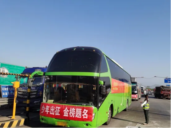 开辟中考绿色通道!涞曲高速 灵山南收费站暖心护航学子赶考路-第2张图片-四季读书网 开辟中考绿色通道!涞曲高速 灵山南收费站暖心护航学子赶考路-第2张图片-四季读书网