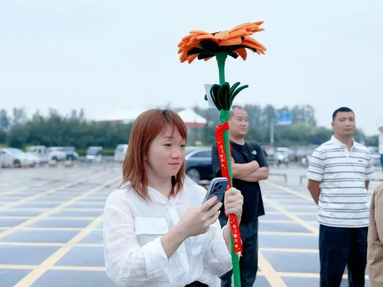 仪式感拉满!育华园中考出征盛典,提笔凌云志,前路尽荣光!-第42张图片-四季读书网 仪式感拉满!育华园中考出征盛典,提笔凌云志,前路尽荣光!-第42张图片-四季读书网