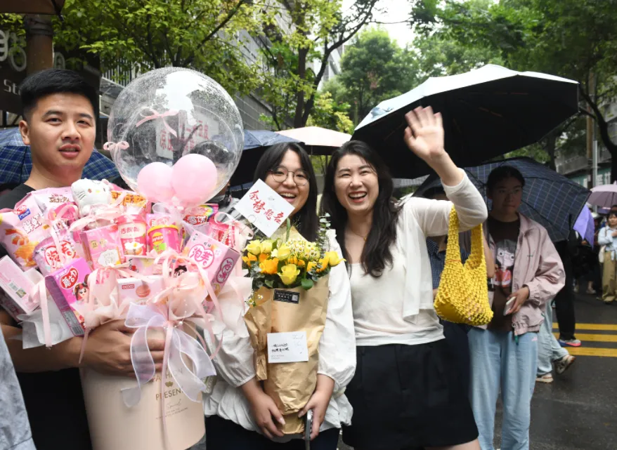 中考,结束!下一站→暑假!!-第20张图片-四季读书网