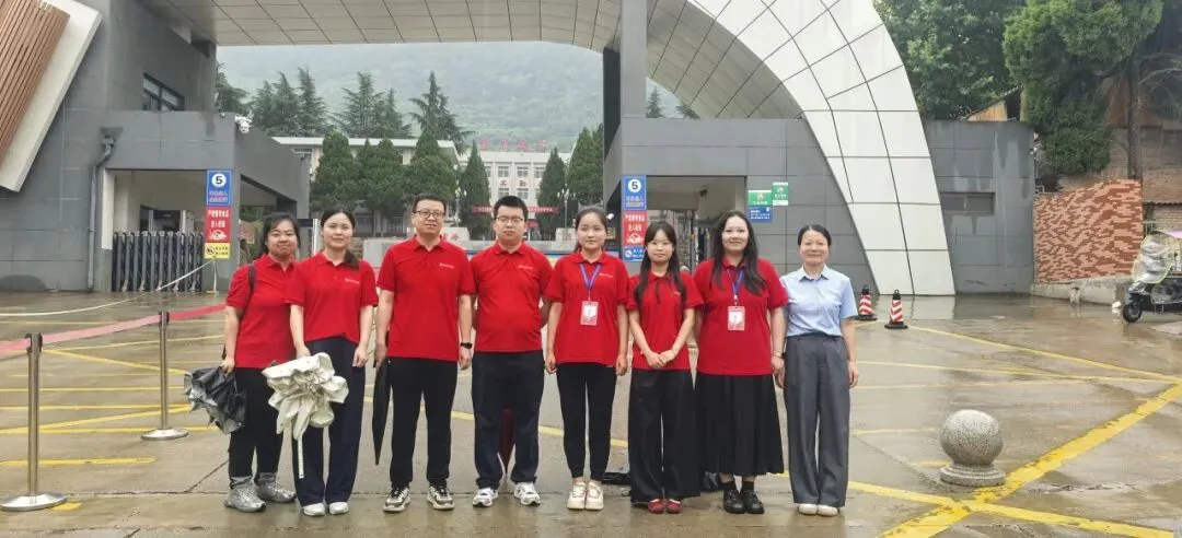 【渭北视窗】潜心三载迎中考,暖心护航赴考场——我校初2026届送考纪实-第37张图片-四季读书网