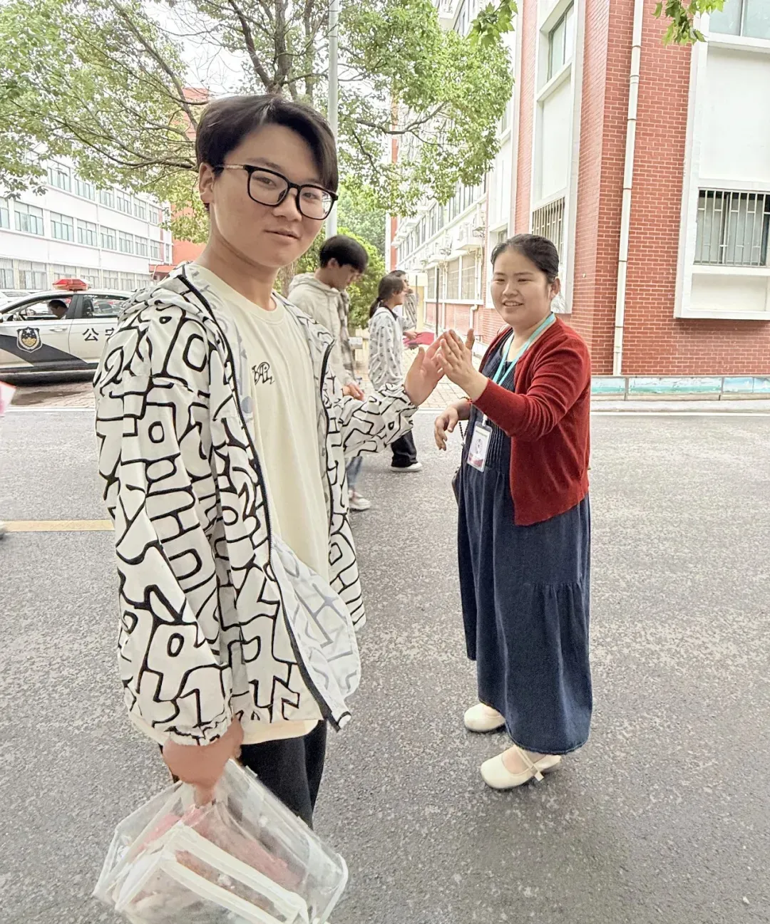 沭阳中考落幕!!-第7张图片-四季读书网