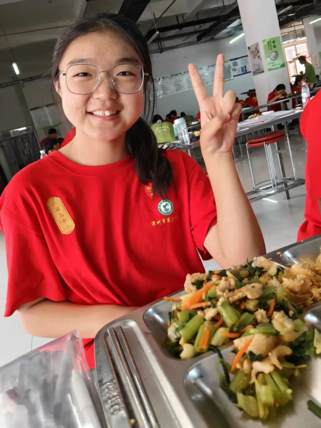 【中考第二天】温情暖校园 初心伴少年——深州市第三中学暖心陪伴学子从容应考-第17张图片-四季读书网