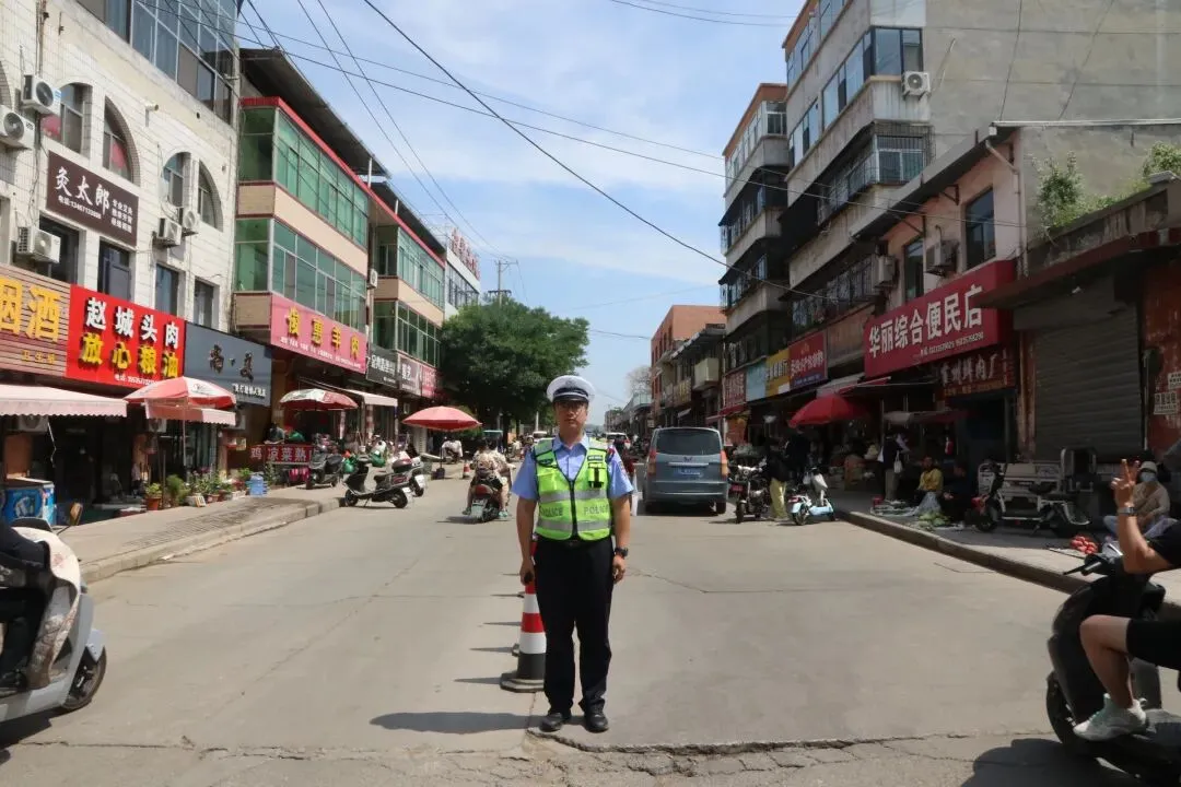 【护航中考】平安落幕!霍州公安交警圆满完成2026年中考交通安保工作-第11张图片-四季读书网 【护航中考】平安落幕!霍州公安交警圆满完成2026年中考交通安保工作-第11张图片-四季读书网