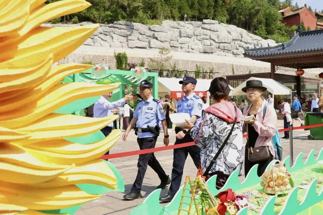 全省公安机关圆满完成端午假期和中考安保工作-第7张图片-四季读书网 全省公安机关圆满完成端午假期和中考安保工作-第7张图片-四季读书网