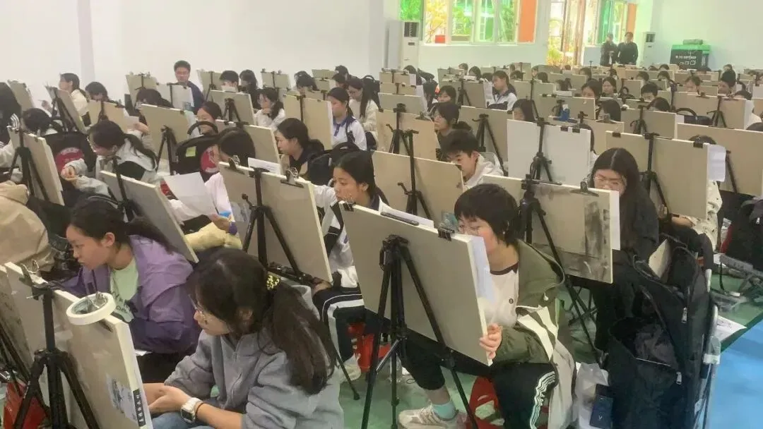 2027届华厦·广东美术联考模拟考开始报名啦!考华厦,保本科-第13张图片-四季读书网