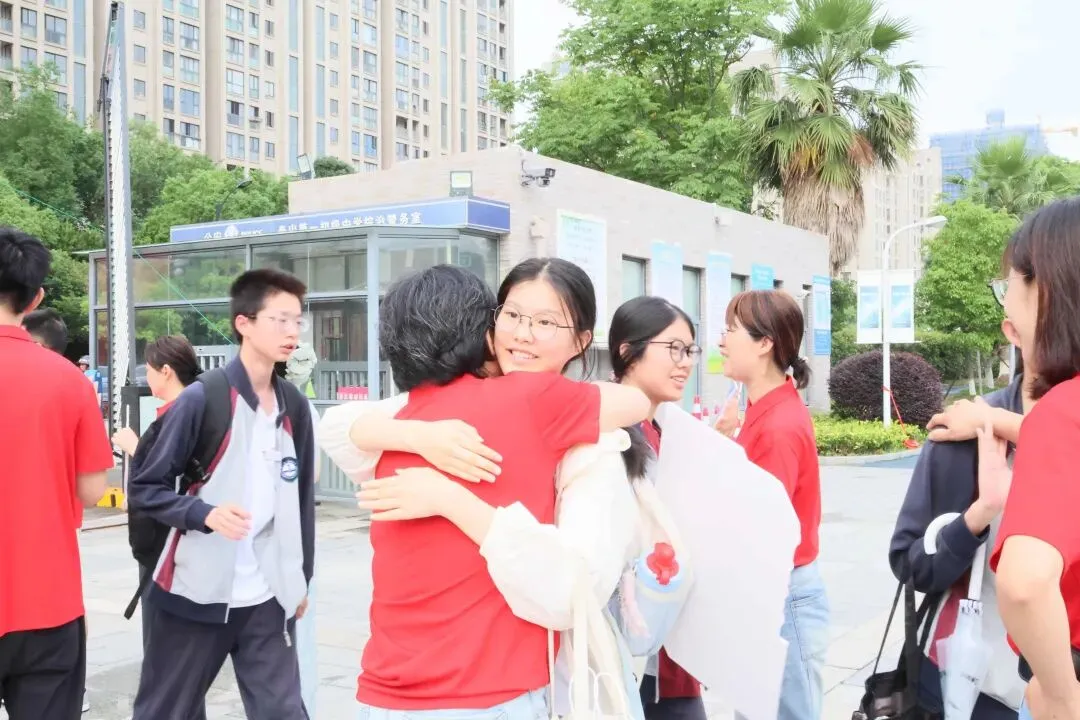 2026中考平稳收官 ,6月30日左右可查询成绩-第3张图片-四季读书网