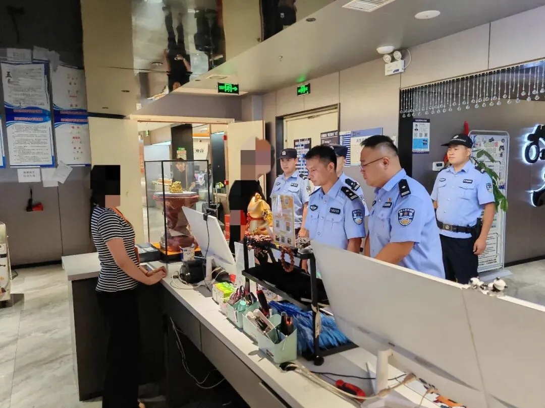 【护航中考】清丰公安“在行动”!-第7张图片-四季读书网