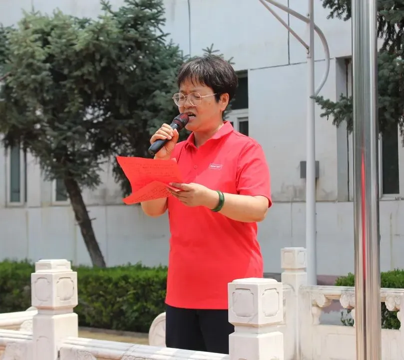 凝心聚力护航中考 温情助力逐梦启航-第32张图片-四季读书网