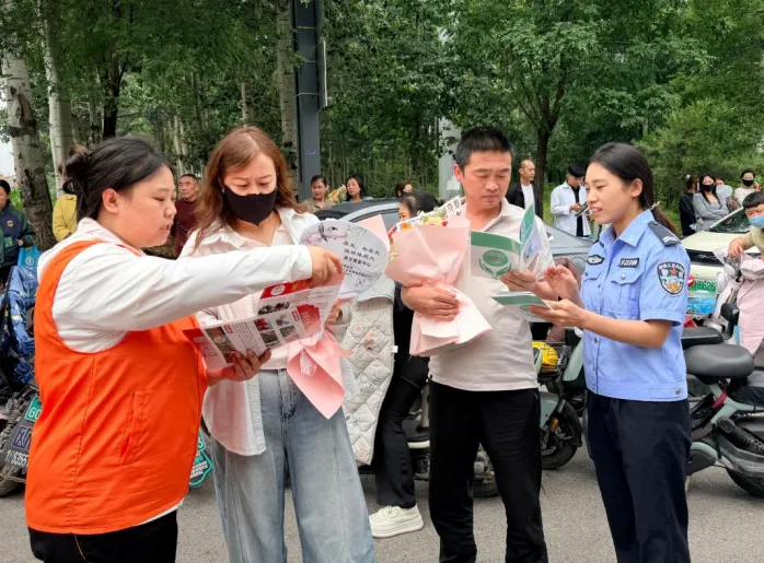 护航中考  “警”准发力-第9张图片-四季读书网
